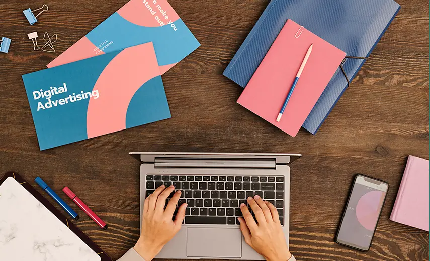 Arp friends having in the city